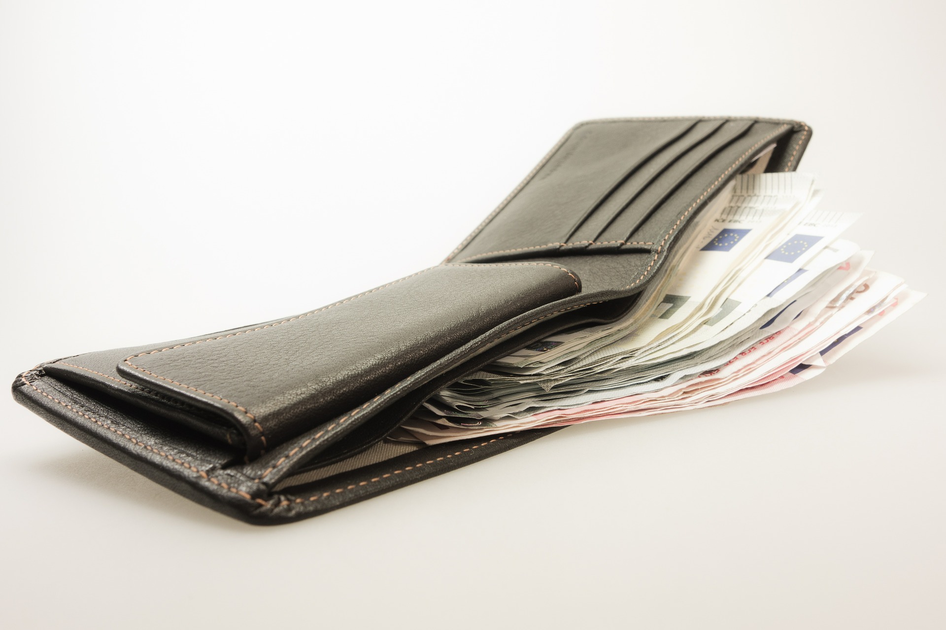 We asked, you answered: RTL Today readers largely unsatisfied with financial situation