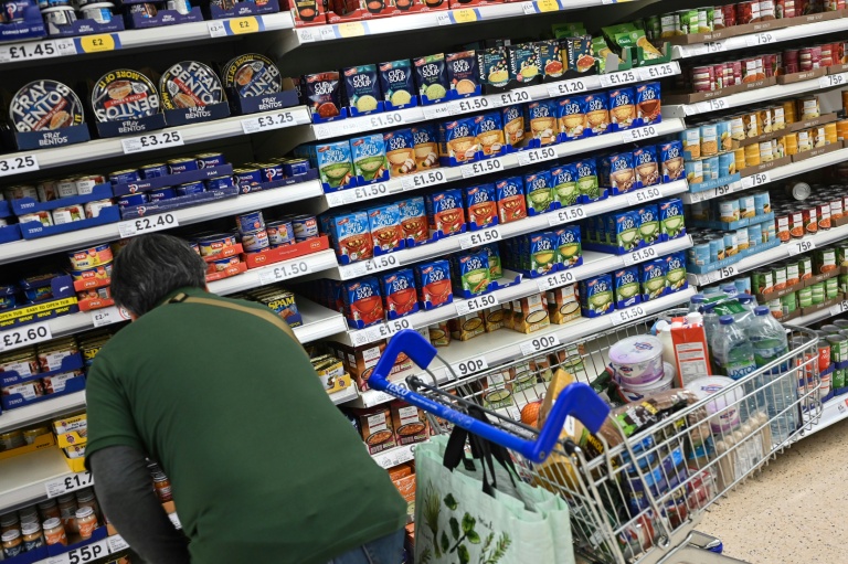 UK inflation stable ahead of central bank rate call