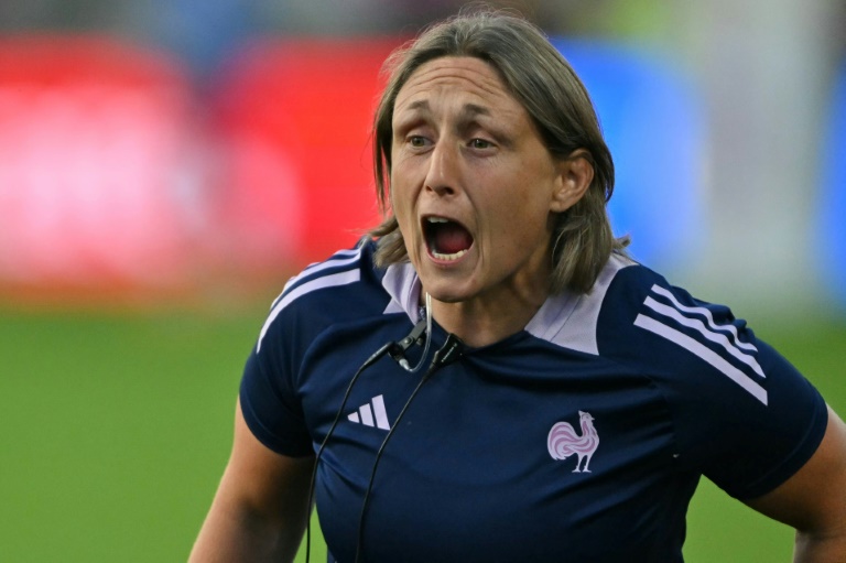 Depleted France eager to 'throw sand in England's machine' in World Cup semi-final