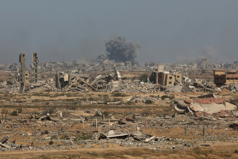 Hostage families urge immediate end to Gaza war