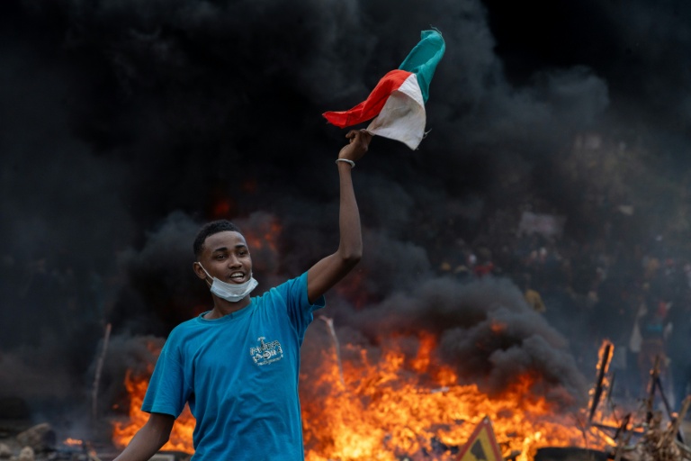 Frustration over government: Rival rallies in Madagascar after deadly Gen Z protests