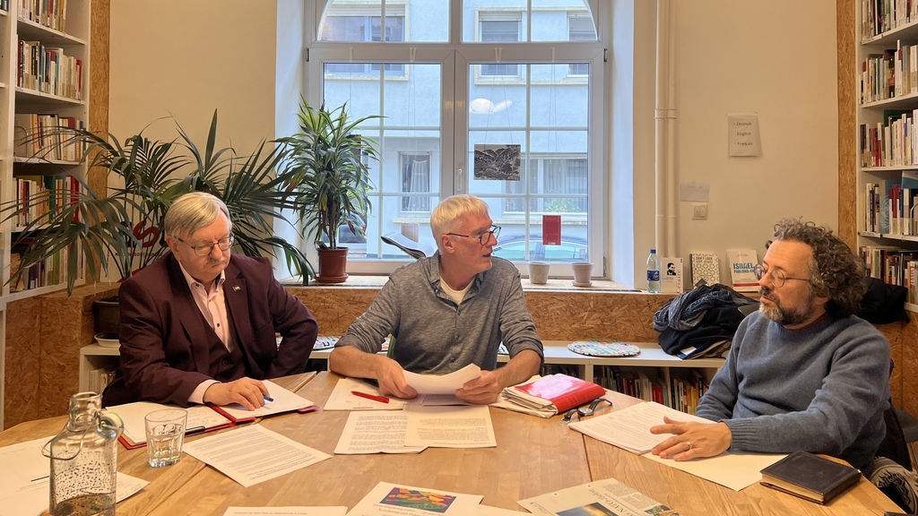 '5 per cent is NO': Luxembourg collective publishes manifesto against EU militarisation