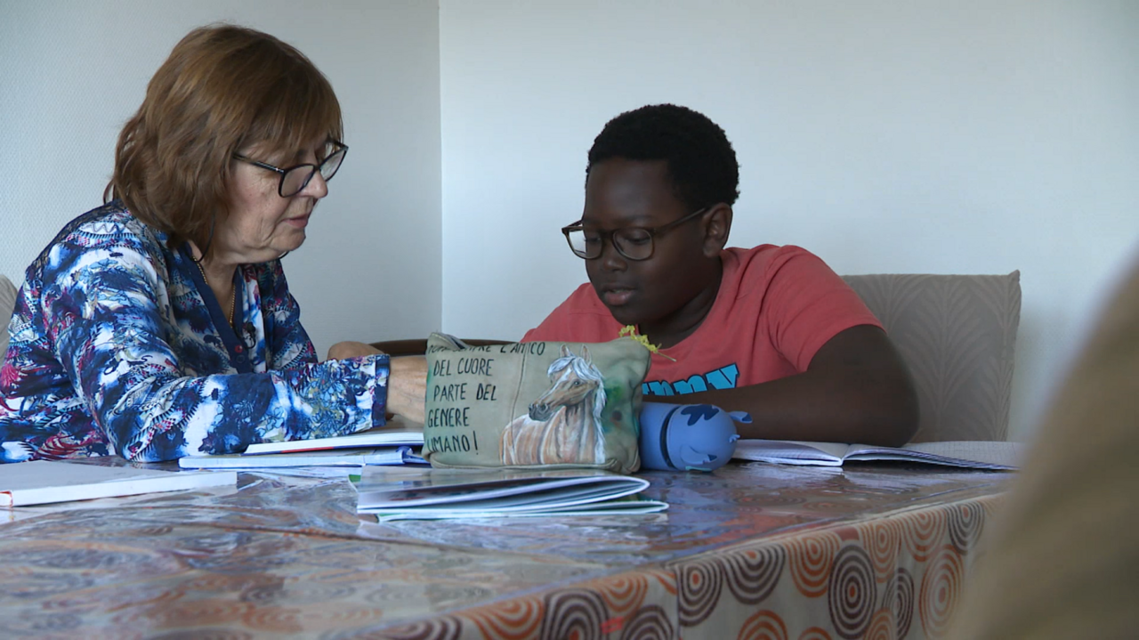 Forging unusual connections: Super Seniors project bridges generations through education