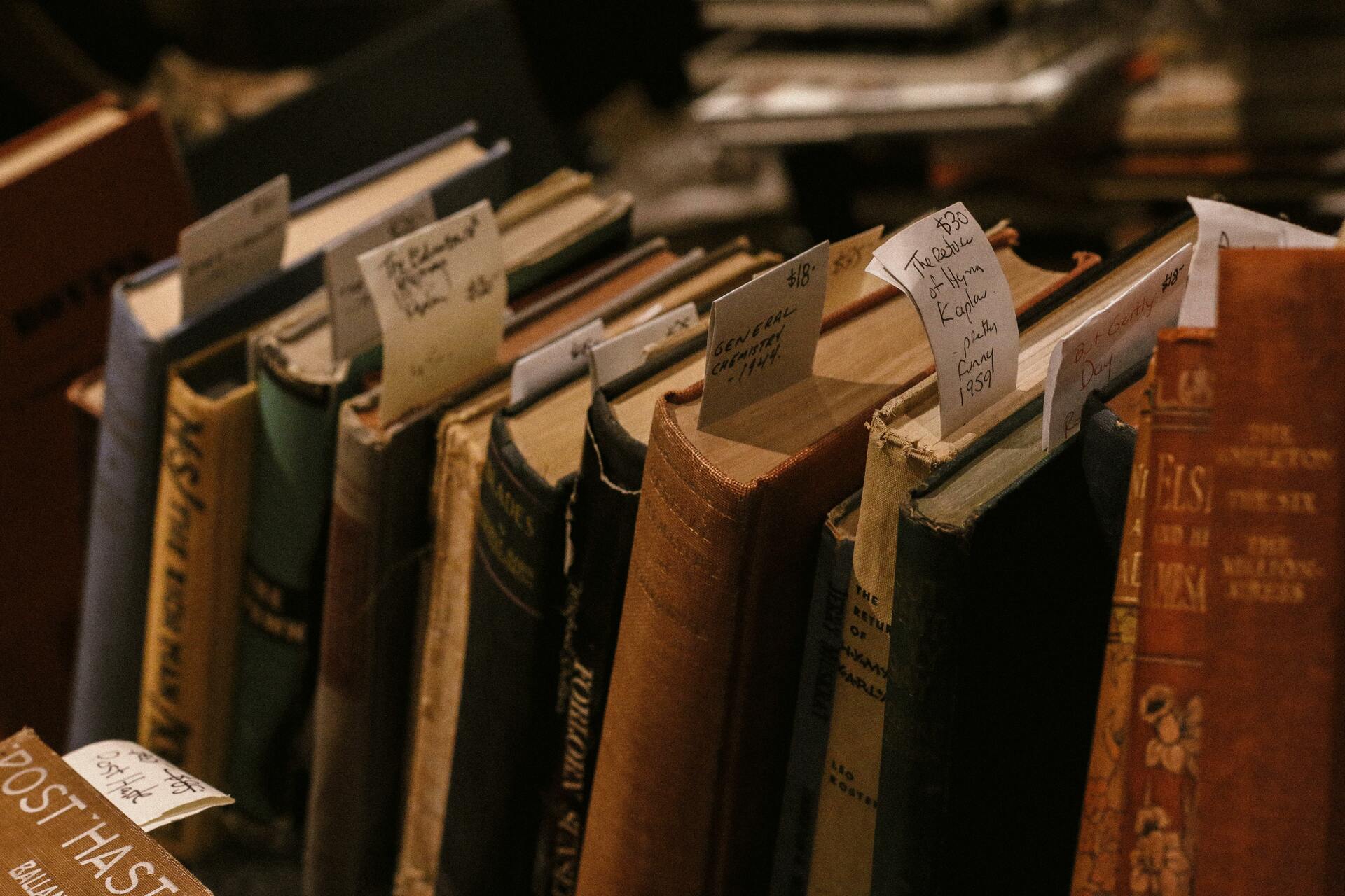 Bazar International: Rare and antiquarian book sale in Bofferdange
