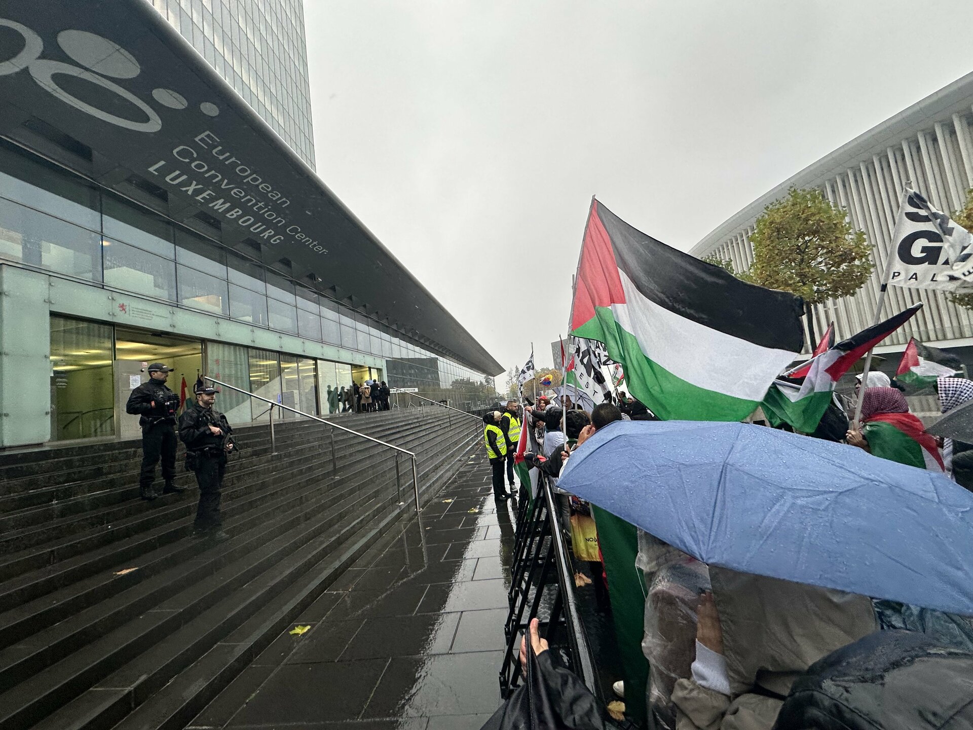 Calls to end European complicity: Ongoing protest on Monday urging EU foreign ministers to suspend ties with Israel