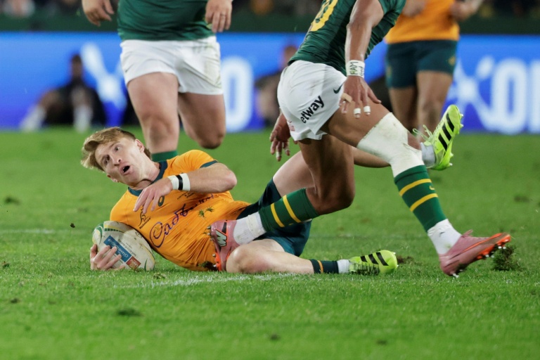 13 changes made: Eddie Jones plots shock against much-changed Australia in Tokyo