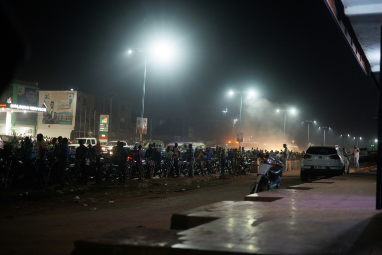 Jihadist fuel blockade makes life a struggle in Mali's capital