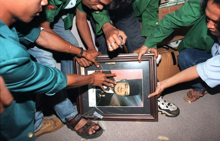 Indonesia names late dictator Suharto a national hero