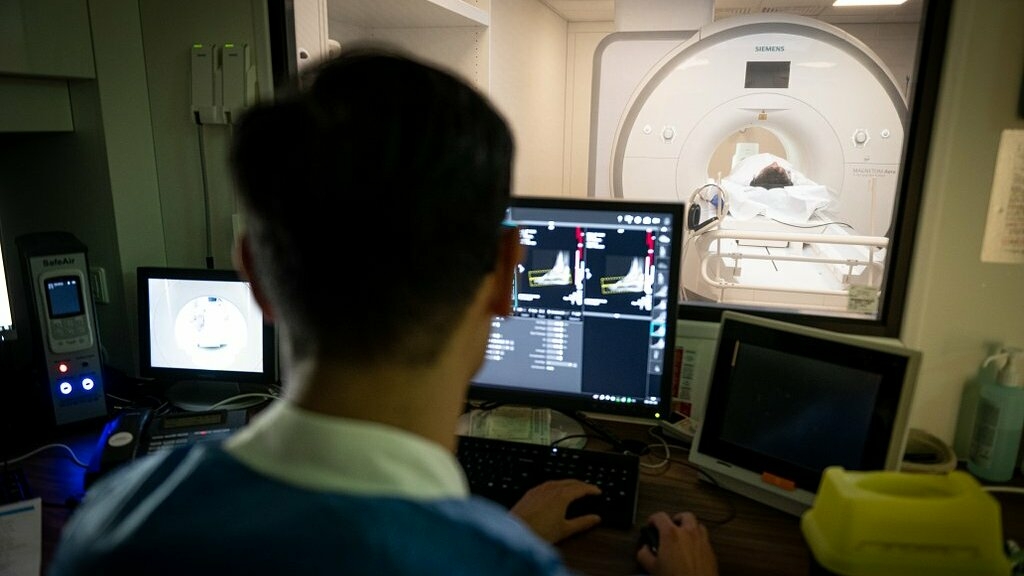 Regarding Findel Clinic project: Compulsory registration of doctors must be maintained, says hospital federation