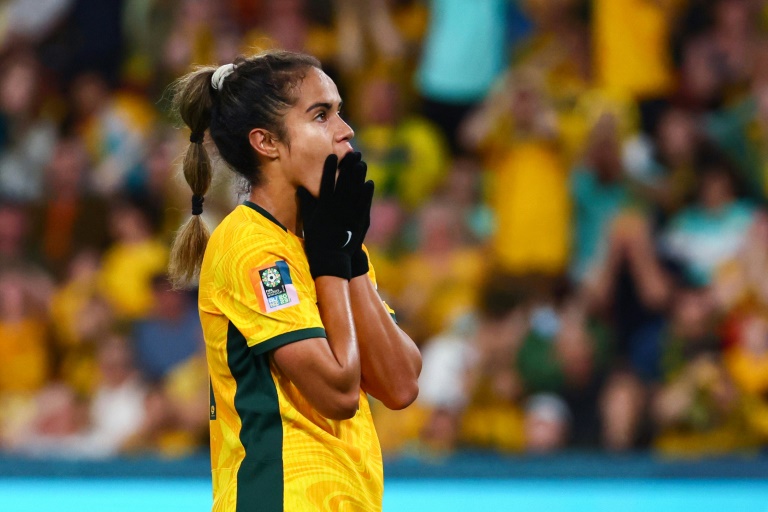 Former player: Montpellier deny 'racism' allegations in Fowler's book