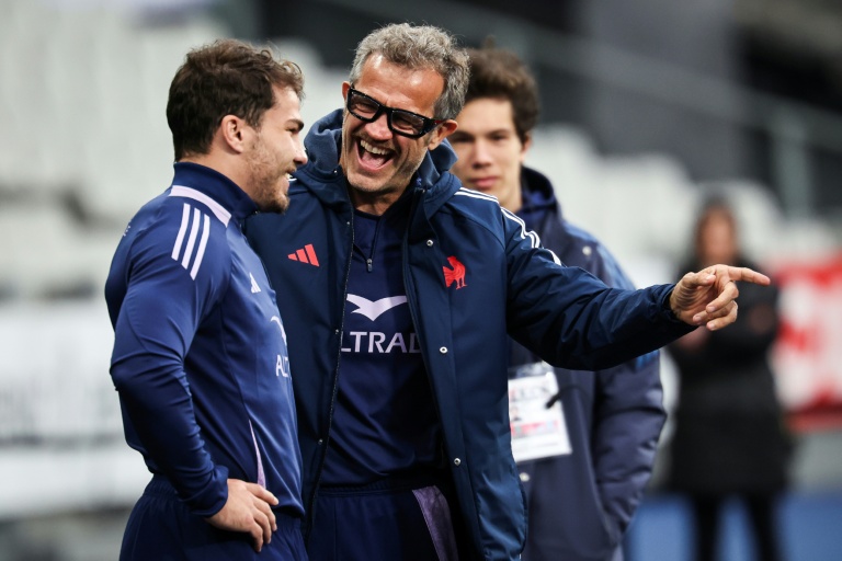 Rugby union: France eye Dupont boost for Six Nations defence