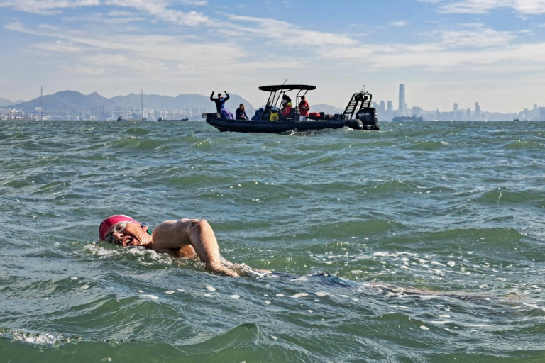 Delirium, painkillers: swimmers conquer Hong Kong seas over 21 hours