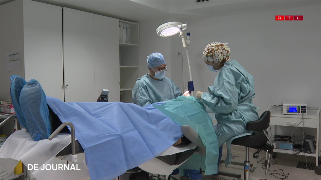 At a financial loss: Ophthalmologists cut waiting times by offering cataract surgery outside hospitals