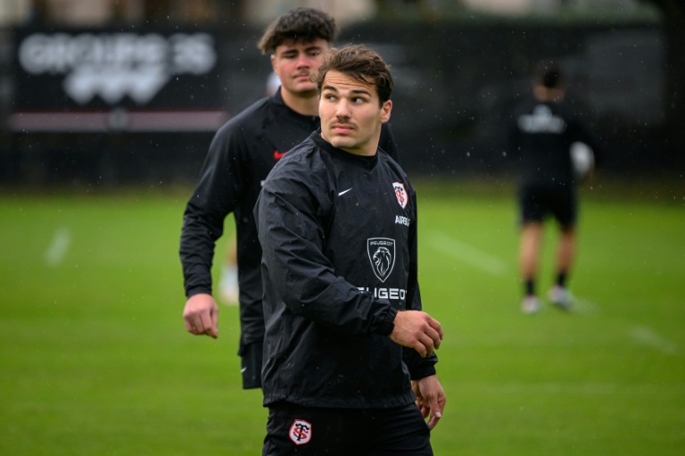 Long-awaited return: France star Dupont returns to Top 14 action after 8-month lay-off