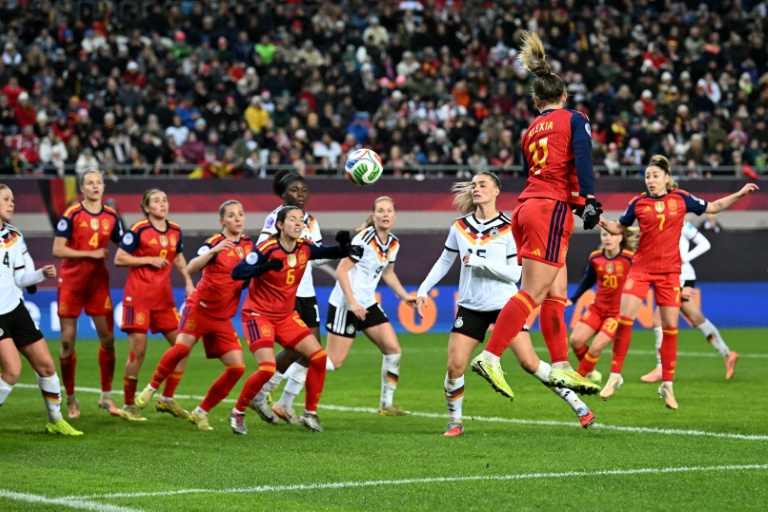 Spain hold Germany in first leg of Women's Nations League final