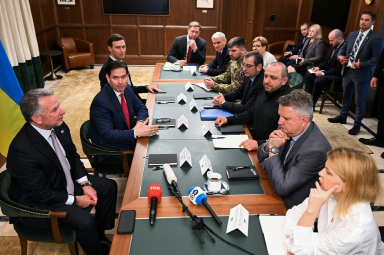 US pushes to end war: Trump officials host crucial Ukraine talks in Florida